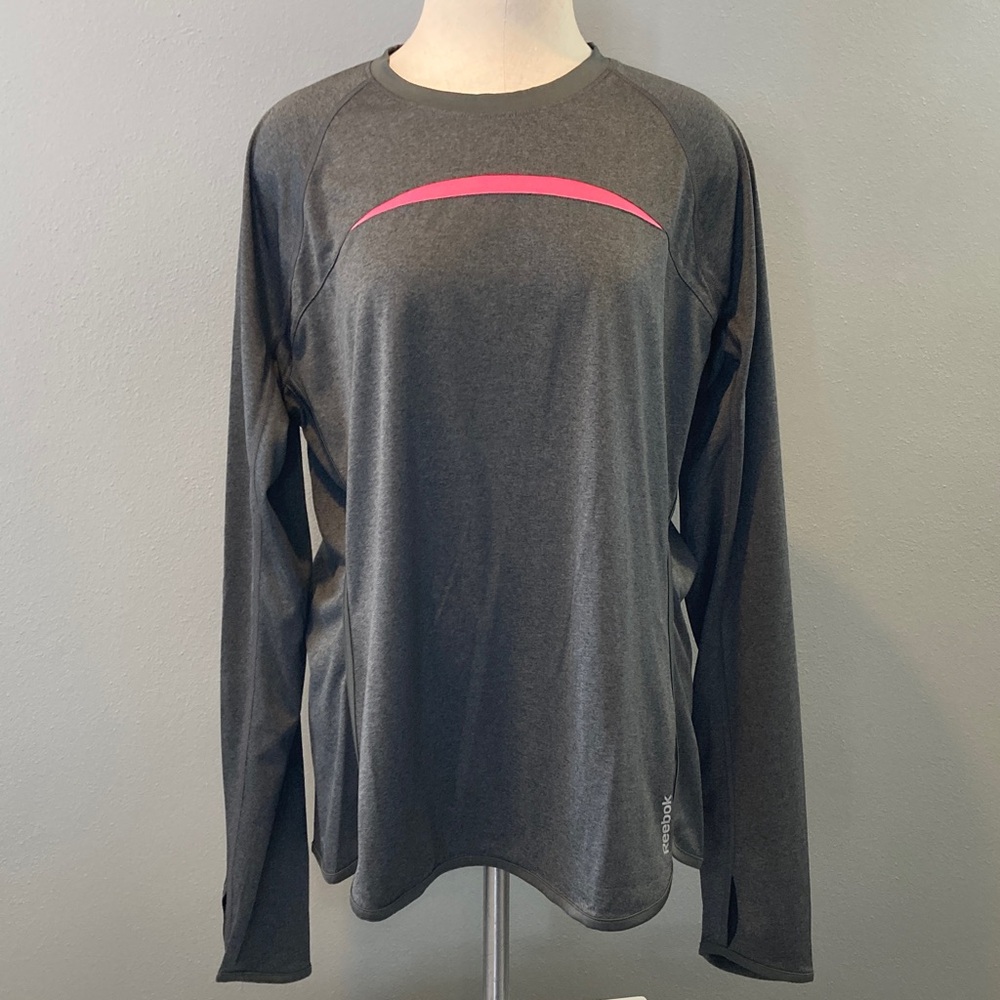 Reebok,l/s, crewneck, play dry TECH, EUC